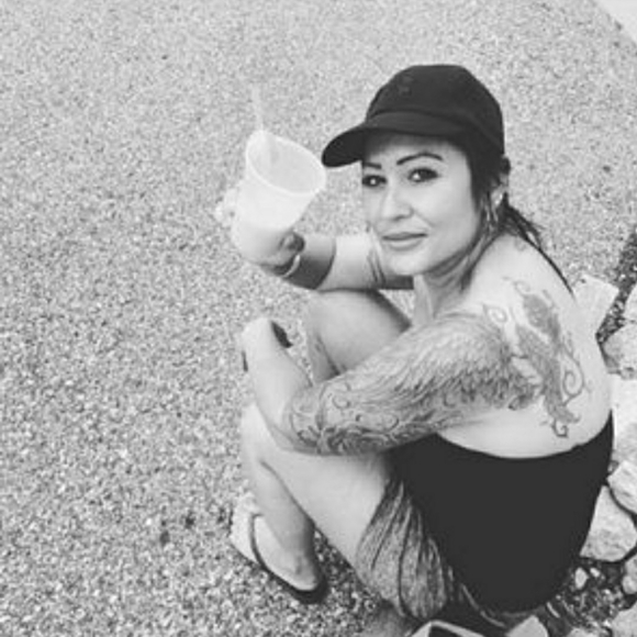 Meet your Posher, Sabina Saerah ~ - Picture 4 of 16